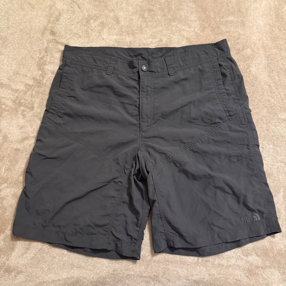 The North Face Mens Grey Nylon Hiking Cargo Shorts Size 38